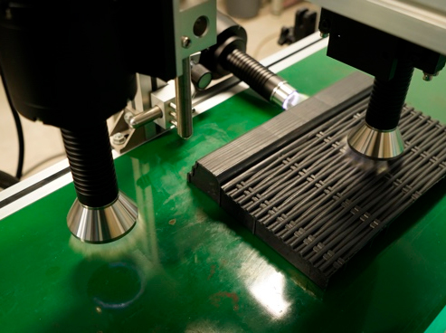 等離子表面處理技術提升PVC材料抗紫外線性能